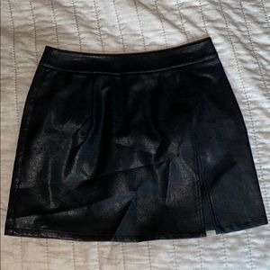 leather skirt